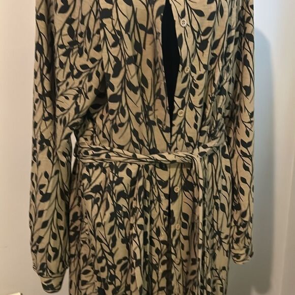 Lularoe 2Xl long button down cardigan  E - Picture 6 of 10